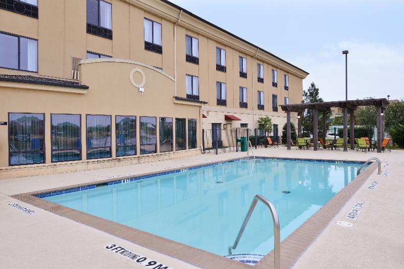 Holiday Inn Express Hotel & Suites Wichita Falls, An Ihg Hotel Exterior foto